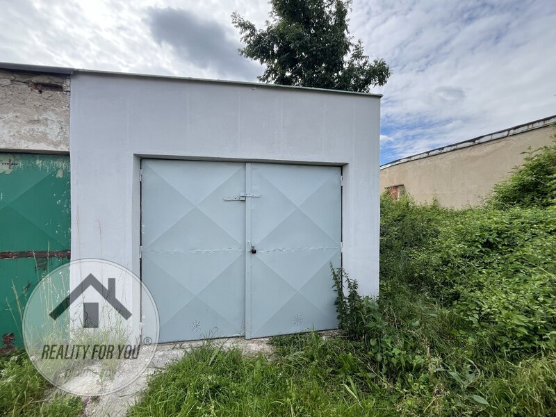 Pronájem zděné garáže po kompletní rekonstrukci ul. Nádražní, Mladá Boleslav